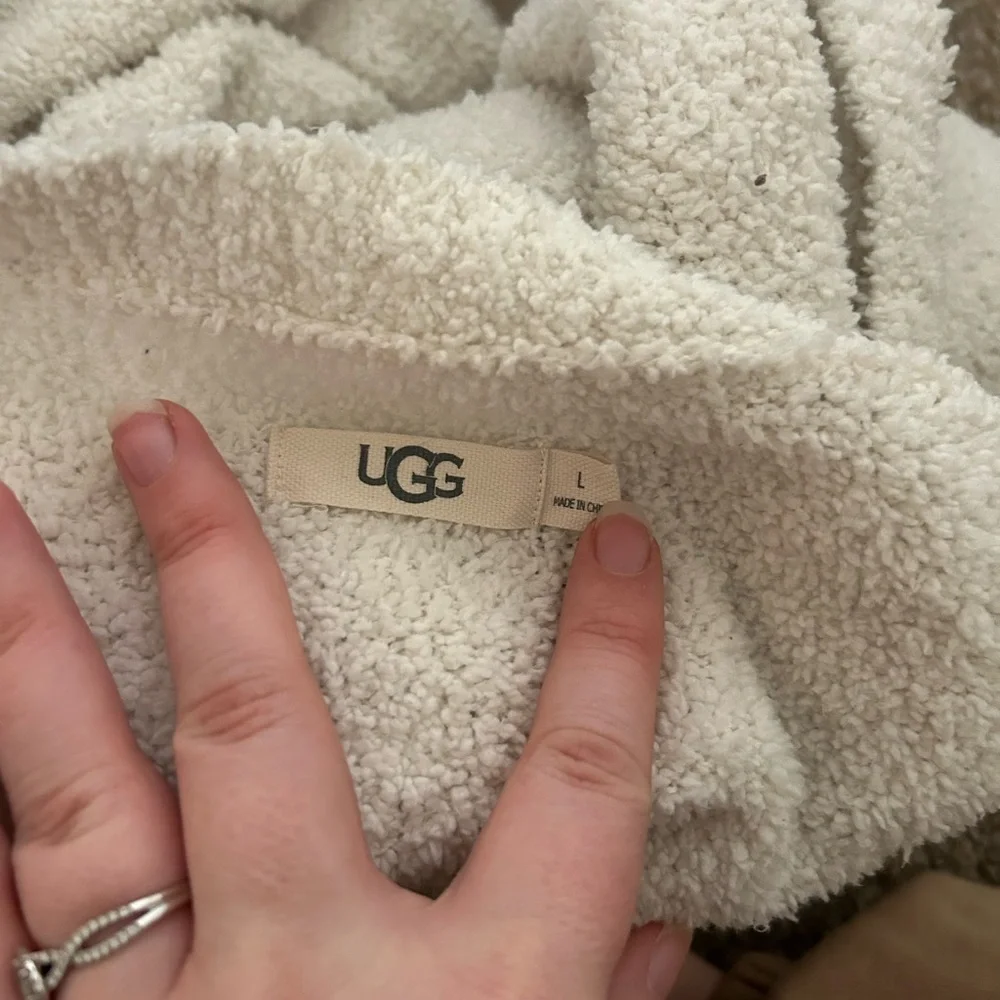 UGG Cream Cozy Teddy Open Front Cardigan Sweater – Size L - Picture 3 of 4